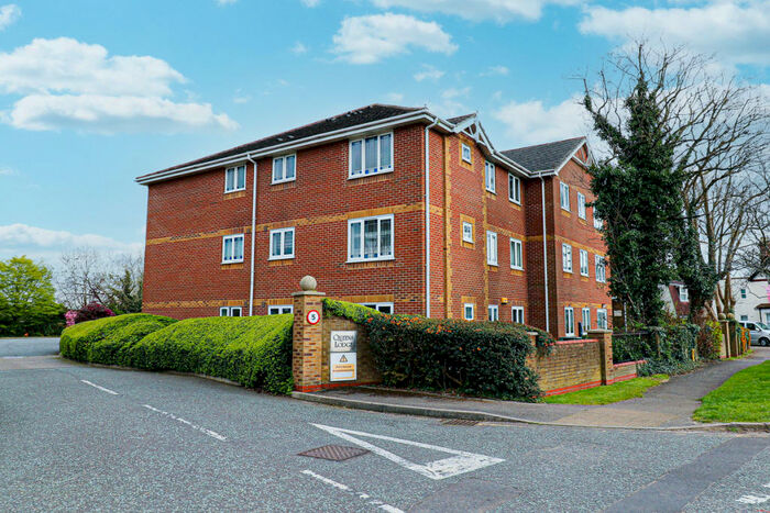 2 Bedroom Apartment To Rent In Benfleet Road, Benfleet, SS7