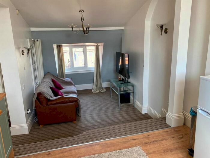 1 Bedroom Flat To Rent In Hepworth Arcade, Silver Street, Hull, HU1