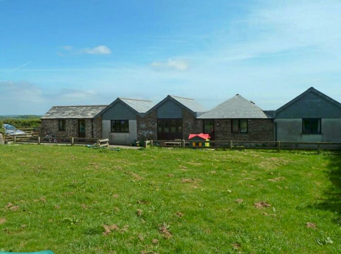 3 Bedroom Detached House To Rent In Whitstone, Holsworthy, EX22