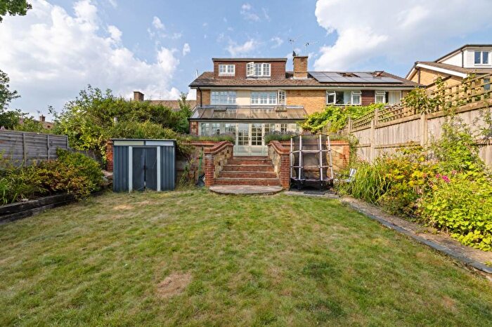 4 Bedroom Semi Detached House For Sale In Chesholt Close, Fernhurst, GU27