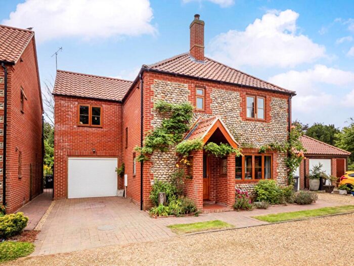 4 Bedroom Detached House For Sale In Meadow Lane, Southrepps, NR11