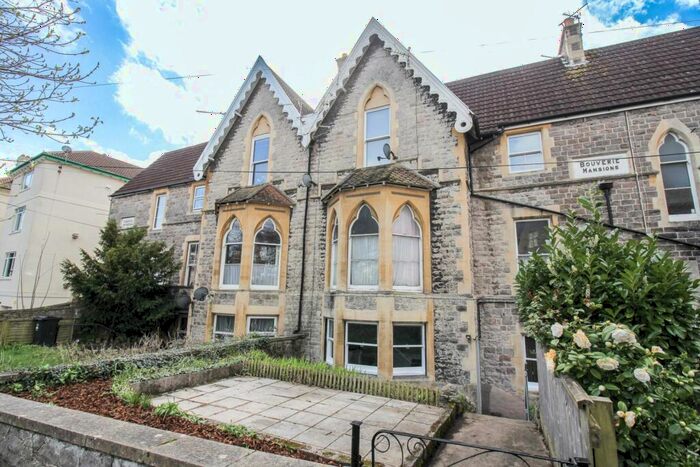 2 Bedroom Flat To Rent In Victoria Quadrant, Weston-super-Mare, BS23