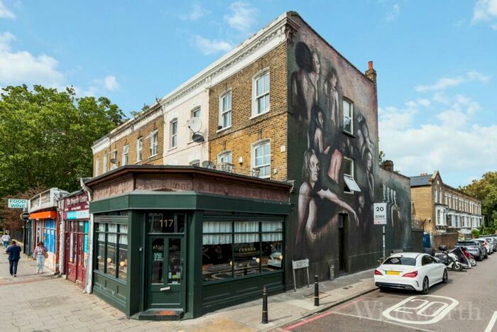 3 Bedroom Apartment To Rent In New Cross Road, London, SE14