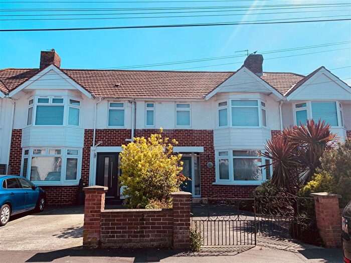 3 Bedroom Terraced House For Sale In Knowle Road, Bridgwater, TA6