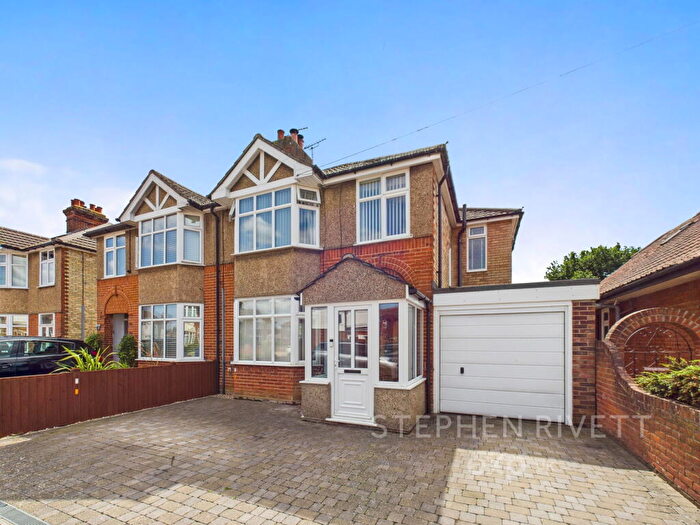 4 Bedroom Semi-Detached House For Sale In Whitby Road, Ipswich, IP4