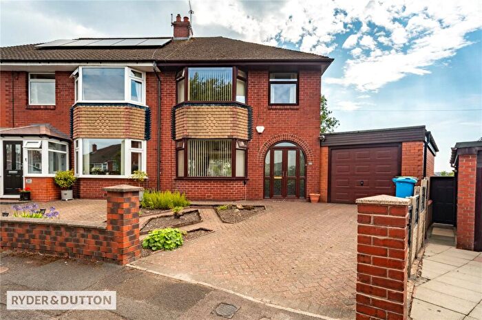 3 Bedroom Semi-Detached House For Sale In Manor Road, Shaw, Oldham, Greater Manchester, OL2
