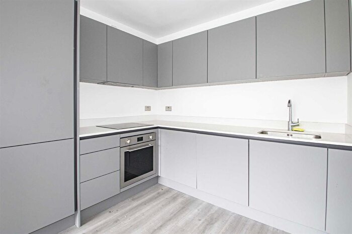 1 Bedroom Flat To Rent In Foxhunter Drive, Linford Wood, Milton Keynes, MK14