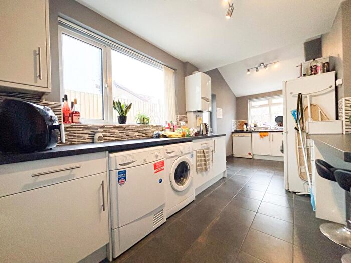 4 Bedroom Terraced House To Rent In Boston Road, Horfield, Bristol, Somerset, BS7