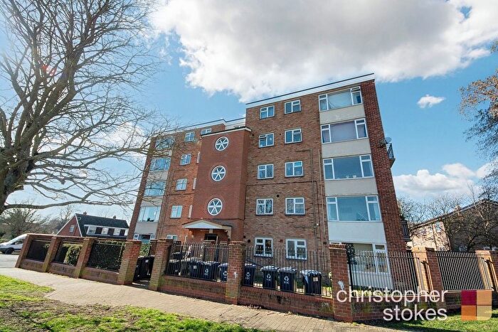 2 Bedroom Flat To Rent In Duck Lane, St. Neots, Cambridgeshire, PE19