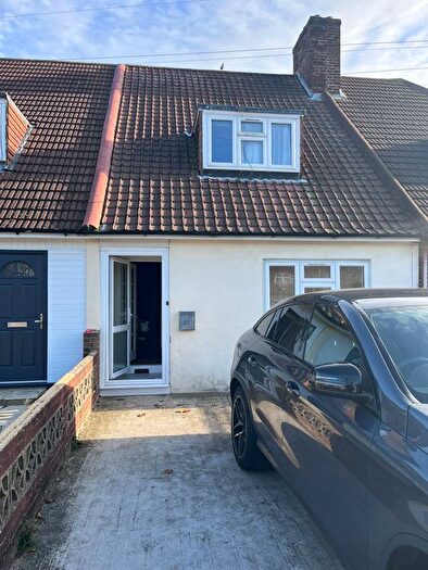 2 Bedroom Terraced House To Rent In Becontree Avenue, Dagenham, RM8