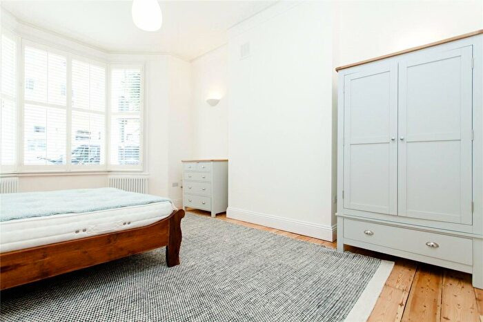 1 Bedroom Flat To Rent In Stavordale Road, Highbury, N5