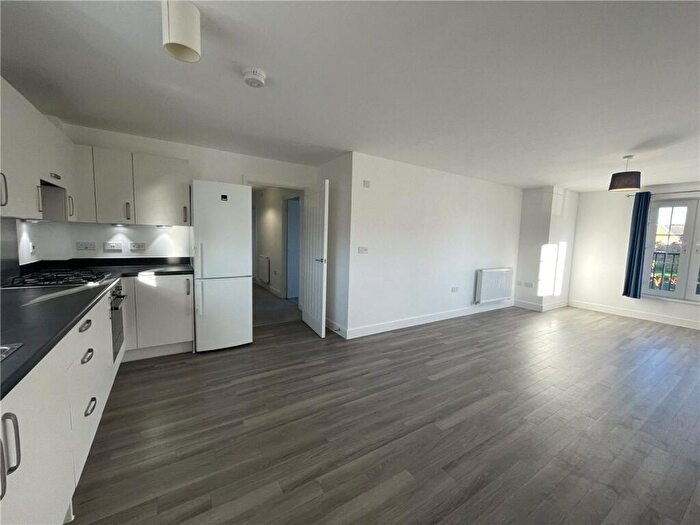 2 Bedroom Apartment To Rent In Aspen Way, Didcot, Oxfordshire, OX11