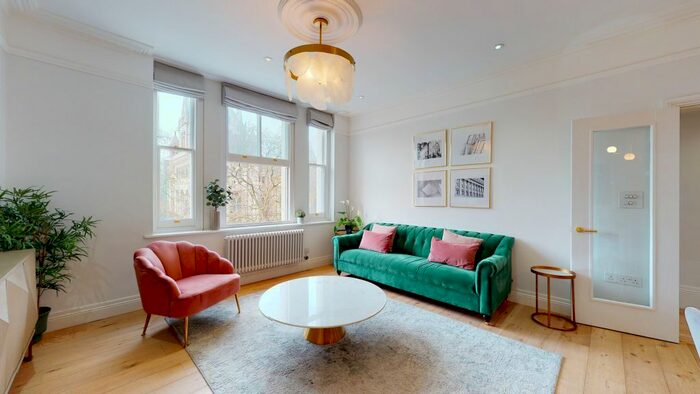 3 Bedroom Flat To Rent In Cromwell Road, London, SW7