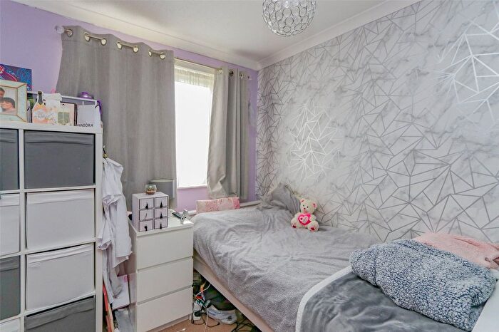 3 Bedroom End Of Terrace House For Sale In Orion Drive, Little Stoke, Bristol, BS34