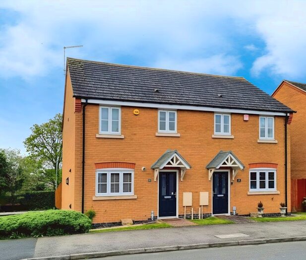 3 Bedroom Semi-Detached House To Rent In Collins Avenue, Stamford, Lincolnshire, PE9