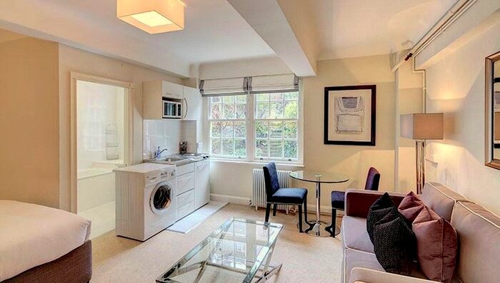 Studio To Rent In Fulham Road, Chelsea, London, SW3