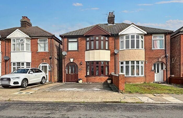 1 Bedroom Property To Rent In Dales View Road, Ipswich, IP1