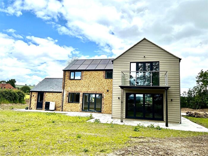 4 Bedroom Property To Rent In Woolminstone, Crewkerne, TA18