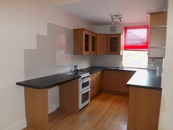 2 Bedroom House To Rent In Regent Street, Doncaster, DN4