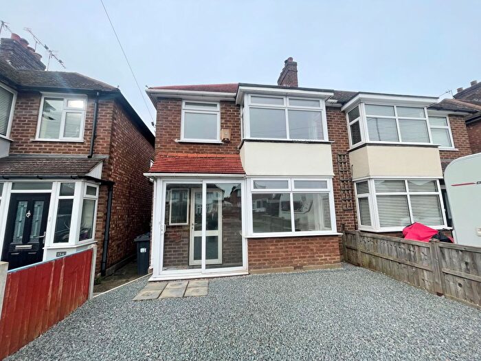 3 Bedroom Property To Rent In Heathcote Road, Leamington Spa, CV31