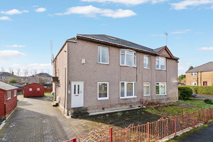 4 Bedroom Flat For Sale In Gauldry Avenue, Cardonald, G52