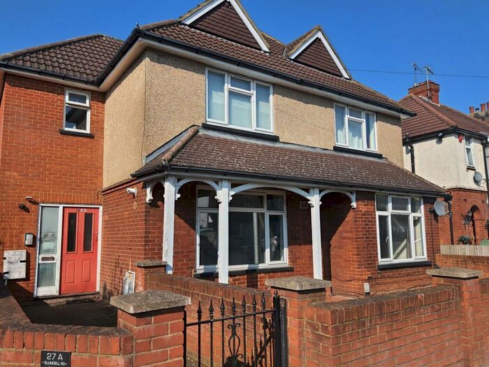 2 Bedroom Flat To Rent In Blundell Road, Luton, LU3