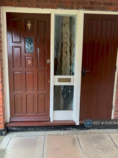 2 Bedroom Terraced House To Rent In Grosvenor Gardens, Billericay, CM12