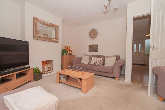 3 Bedroom End Of Terrace House For Sale In Holly Road, Ramsgate, CT11