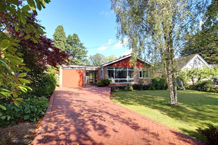 4 Bedroom Detached Bungalow For Sale In Southfield, Hessle, HU13