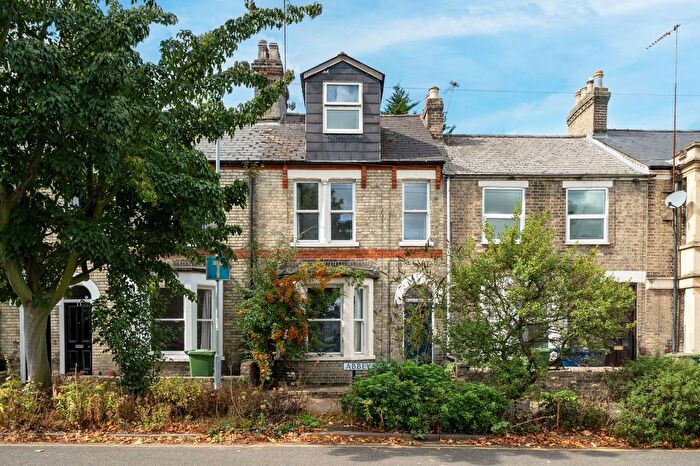 4 Bedroom Terraced House For Sale In Abbey Road, Cambridge, CB5