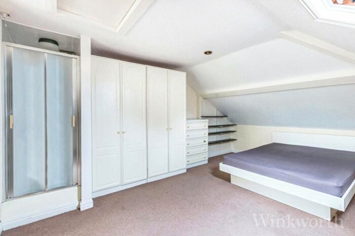 5 Bedroom Terraced House To Rent In Friary Road, London, SE15