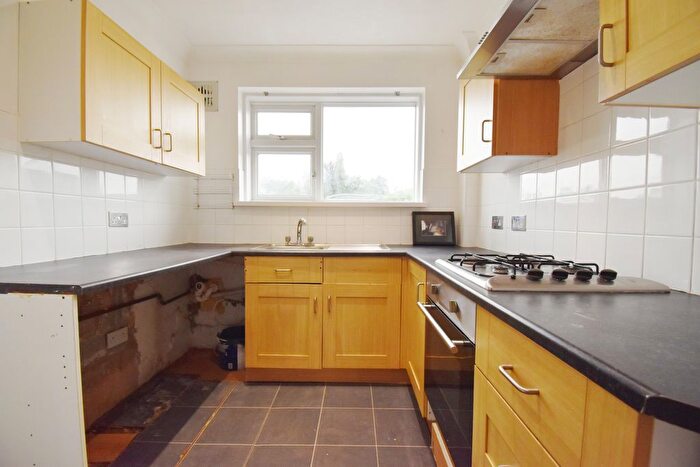 2 Bedroom Flat To Rent In Norton Hill Drive, Coventry, CV2