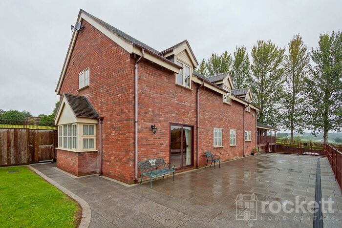 3 Bedroom Mews To Rent In Butterton Racing Stables, Newcastle Under Lyme, ST5