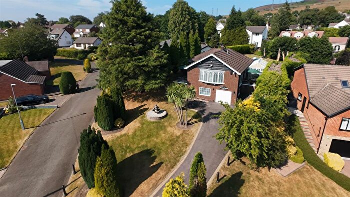 3 Bedroom Detached Bungalow For Sale In Burnside Close, Stalybridge, SK15