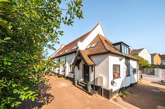 3 Bedroom Semi-Detached House For Sale In Police Station Lane, Bushey, WD23