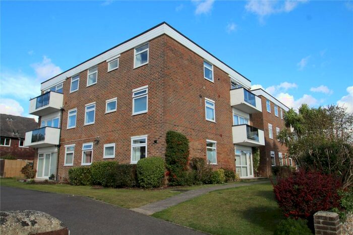 2 Bedroom Apartment To Rent In Marigolds Lodge, Holmes Lane, Rustington, Littlehampton, BN16