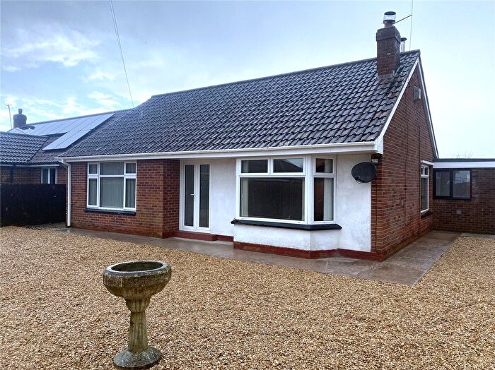 2 Bedroom Bungalow To Rent In Zeta Close, Horsey, Bridgwater, Somerset, TA7