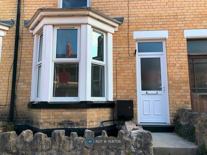 3 Bedroom Terraced House To Rent In Victor Road, Colwyn Bay, LL29