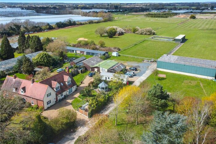 4 Bedroom Semi-Detached House For Sale In Hungerdown Lane, Lawford, Manningtree, Essex, CO11