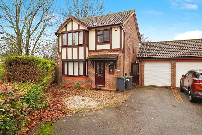 3 Bedroom Detached House For Sale In Mountbatten Way, Beeston, Nottingham, Nottinghamshire, NG9