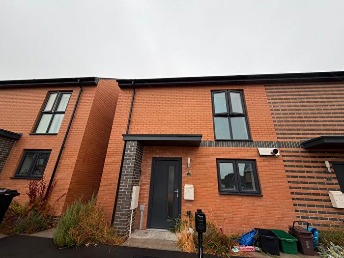 2 Bedroom Property To Rent In West End Close, South Petherton, TA13