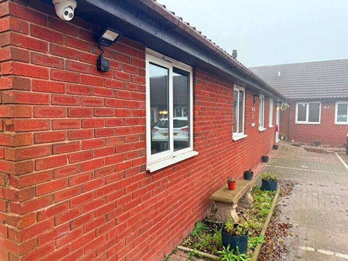 1 Bedroom Property To Rent In Colliery Road, Church Gresley, Swadlincote, DE11