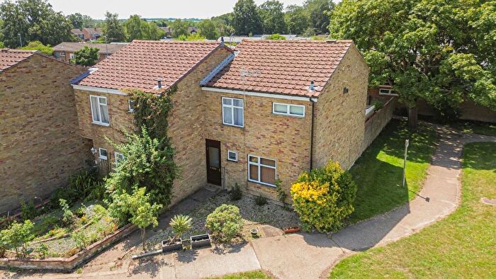3 Bedroom End Of Terrace House For Sale In Teversham Drift, Cherry Hinton, Cambridge, CB1