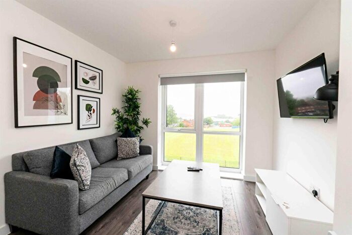 1 Bedroom Apartment To Rent In Bedroom Ground Floor Apartment In Liverpool City Centre, L5