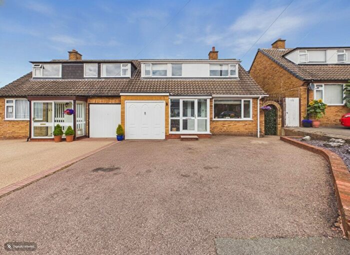 3 Bedroom Semi Detached House For Sale In Homestead Drive, Sutton Coldfield, B75