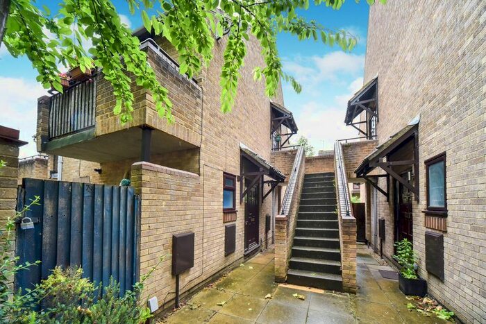 Studio To Rent In Maiden Place, Lower Earley, Reading, RG6