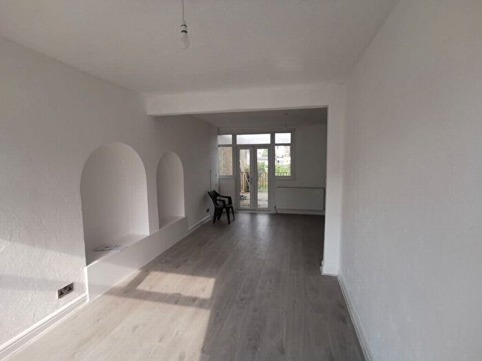 3 Bedroom Terraced House To Rent In Newbury Avenue, Enfield, EN3