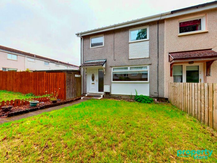 3 Bedroom Semi-Detached House To Rent In Glen Mallie, East Kilbride, South Lanarkshire, G74