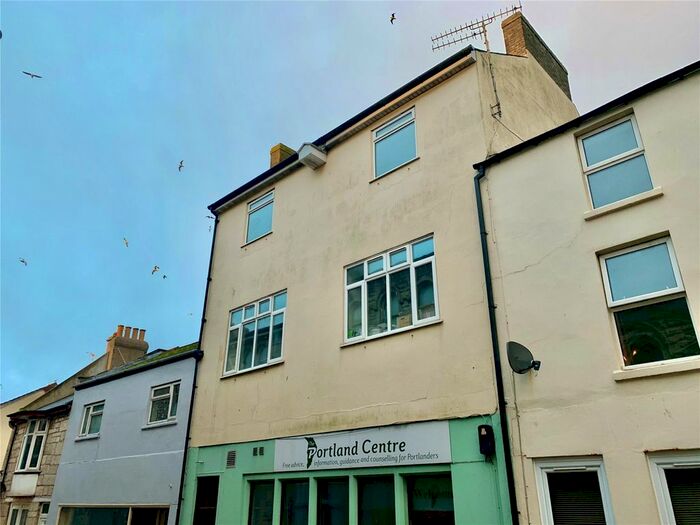 1 Bedroom Flat To Rent In Fortuneswell, Portland, DT5