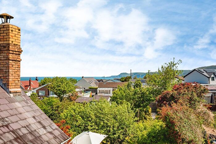5 Bedroom Semi-Detached House For Sale In Aberporth, Cardigan, Ceredigion, SA43